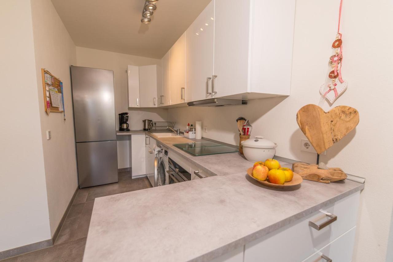 Helle Wohnung Mit Bergblick & Eigener Terrasse Bad Tölz Zewnętrze zdjęcie