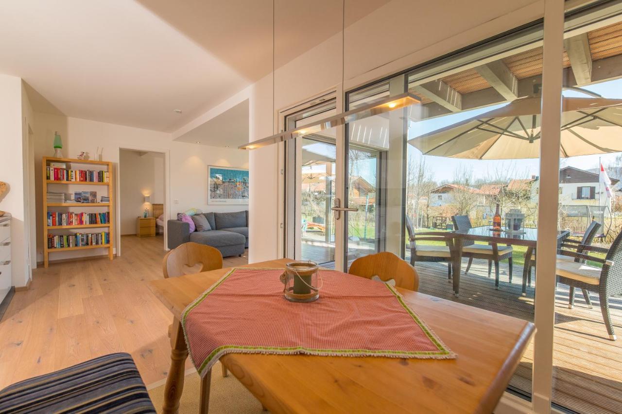 Helle Wohnung Mit Bergblick & Eigener Terrasse Bad Tölz Zewnętrze zdjęcie