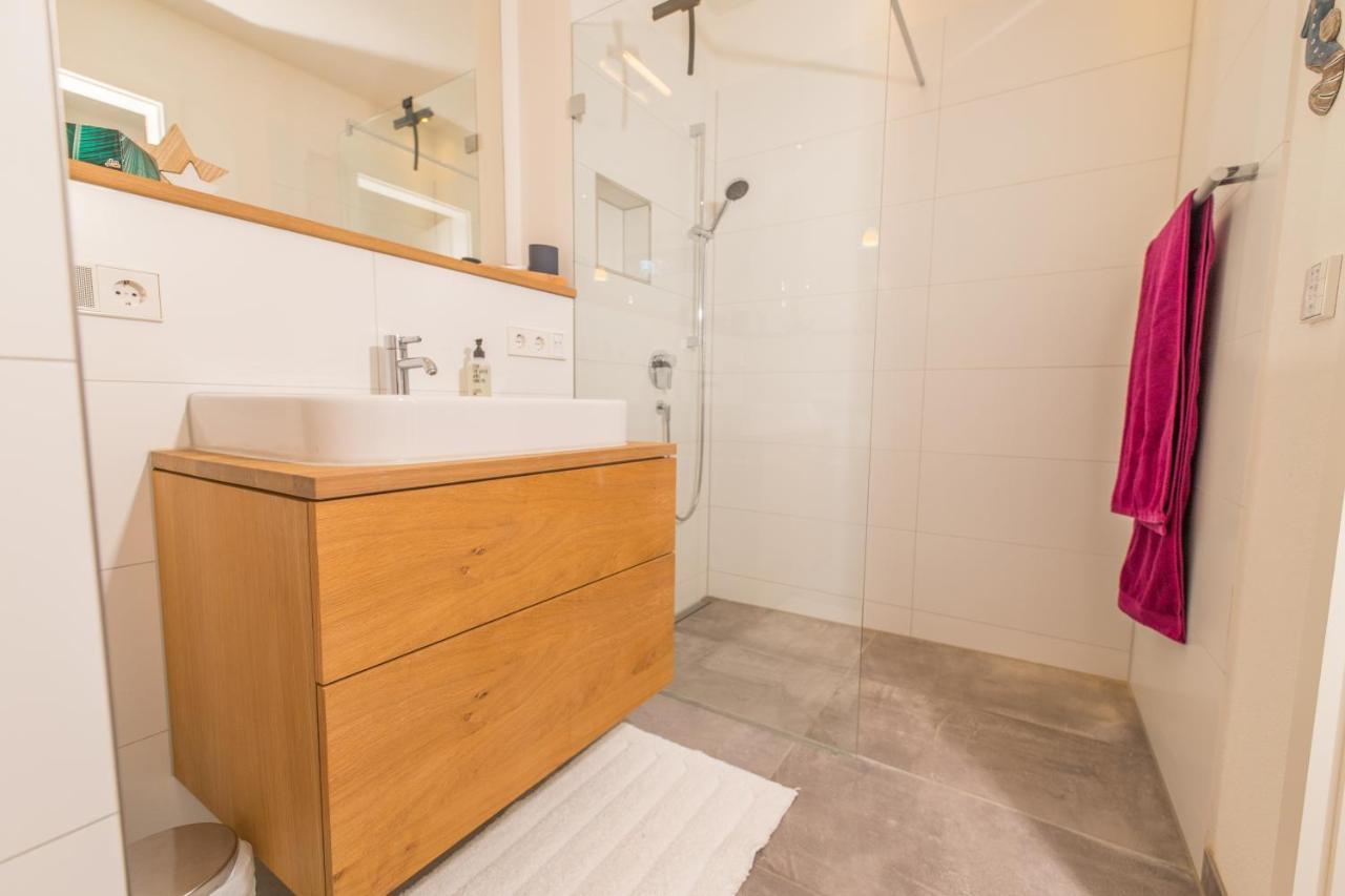 Helle Wohnung Mit Bergblick & Eigener Terrasse Bad Tölz Zewnętrze zdjęcie